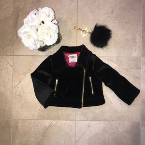 ✨Black Gold Zipper Infant Jacket ✨